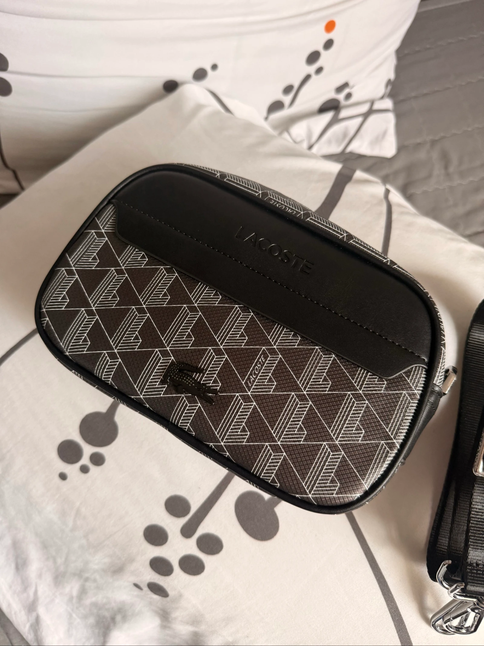 Bolso bandolera Lacoste Monogram – Nuevo – photo 2